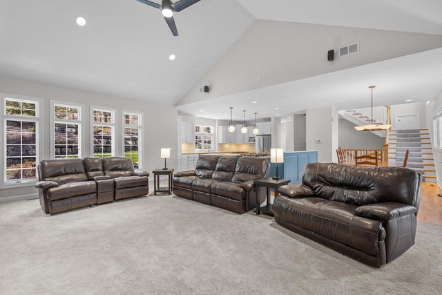 4917 Foxfire Trail, Middleton, WI 53562
