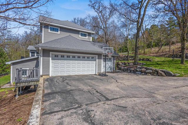 4917 Foxfire Trail, Middleton, WI 53562