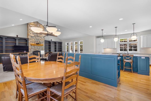4917 Foxfire Trail, Middleton, WI 53562