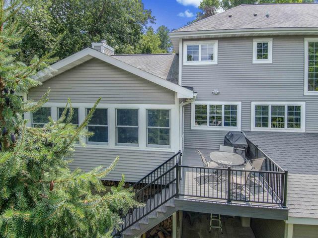 4917 Foxfire Trail, Middleton, WI 53562
