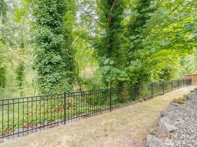 2806 NE 105th Circle, Vancouver, WA 98686