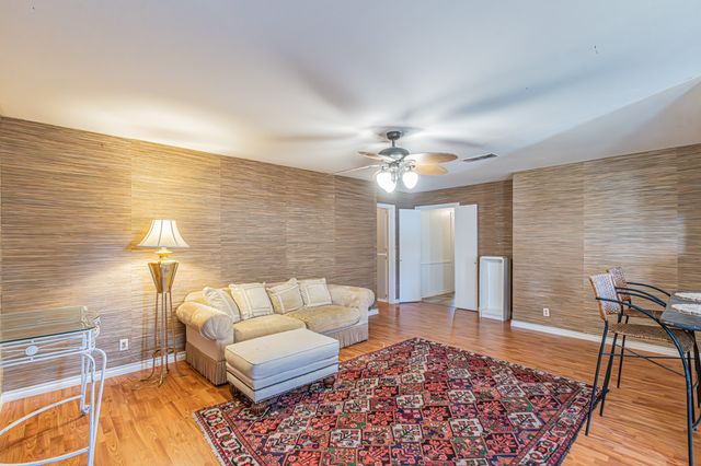 618 Magnolia Street, Denton, TX 76201