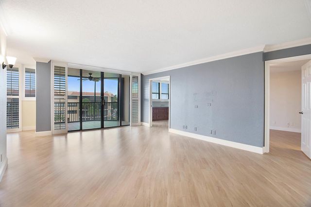 800 Jeffery Street 409, Boca Raton, FL 33487