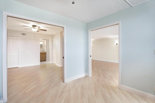 800 Jeffery Street 409, Boca Raton, FL 33487