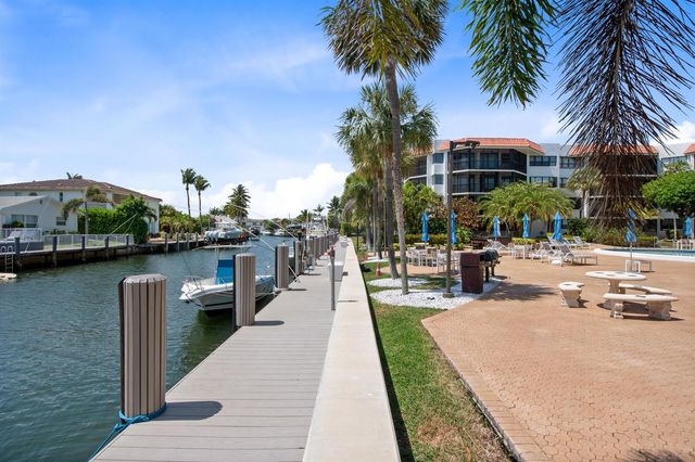 800 Jeffery Street 409, Boca Raton, FL 33487