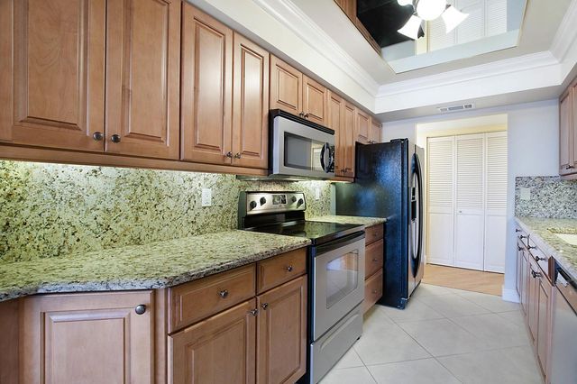 800 Jeffery Street 409, Boca Raton, FL 33487
