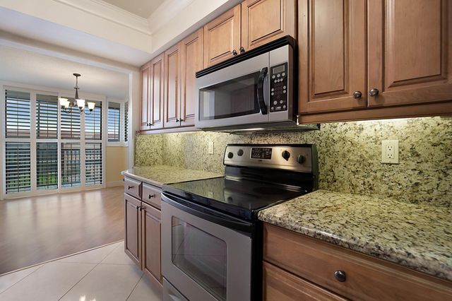 800 Jeffery Street 409, Boca Raton, FL 33487