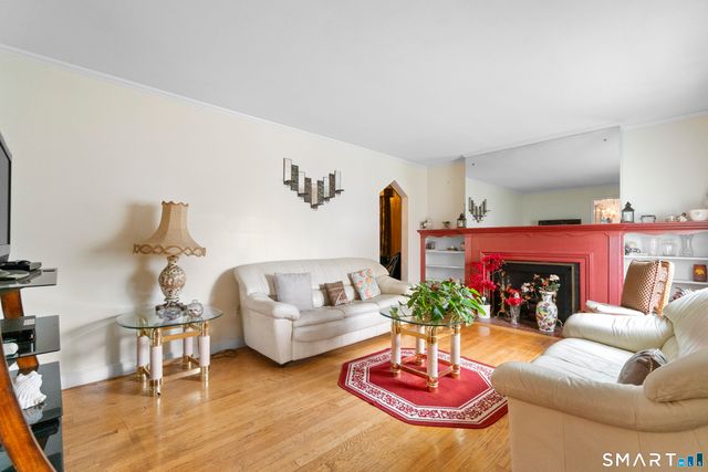 70 Judwin Avenue, New Haven, CT 06515