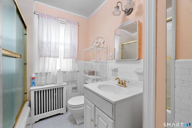 70 Judwin Avenue, New Haven, CT 06515