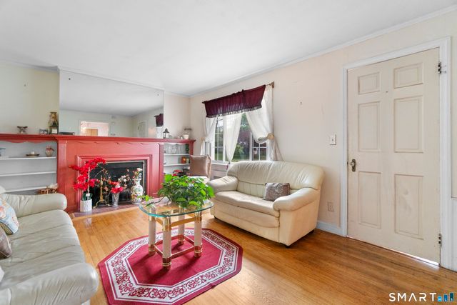 70 Judwin Avenue, New Haven, CT 06515
