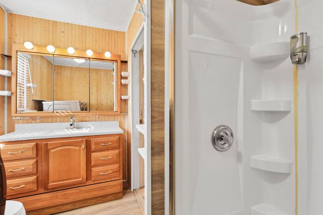 302 Washington Avenue, Lancaster, OH 43130