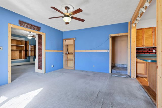 302 Washington Avenue, Lancaster, OH 43130