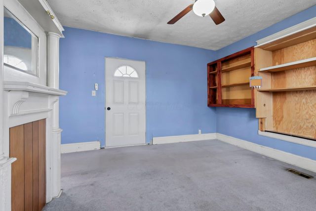 302 Washington Avenue, Lancaster, OH 43130