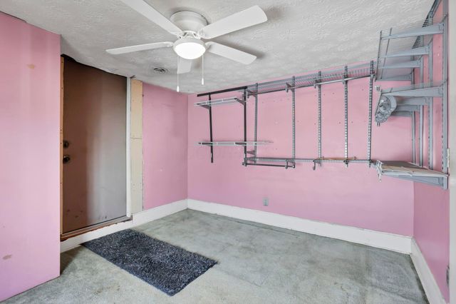 302 Washington Avenue, Lancaster, OH 43130