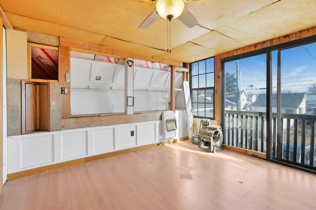 302 Washington Avenue, Lancaster, OH 43130