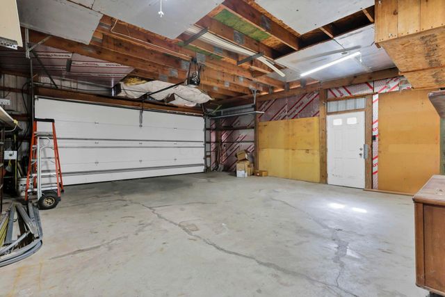 302 Washington Avenue, Lancaster, OH 43130