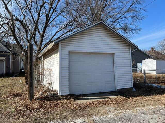 1819 S Sergeant Avenue, Joplin, MO 64804