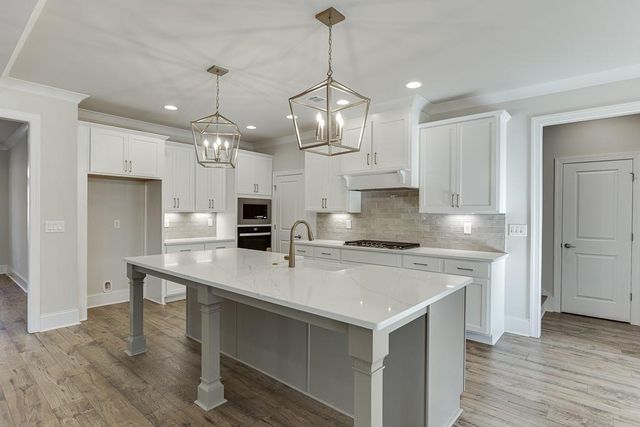 1833 Piney Bend Drive, Buford, GA 30518