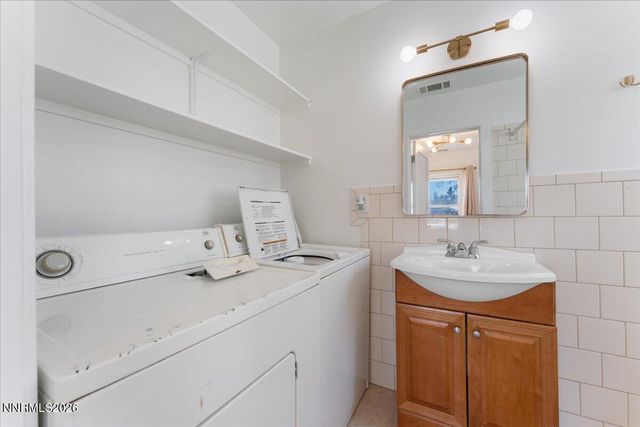 1720 H Street, Sparks, NV 89431