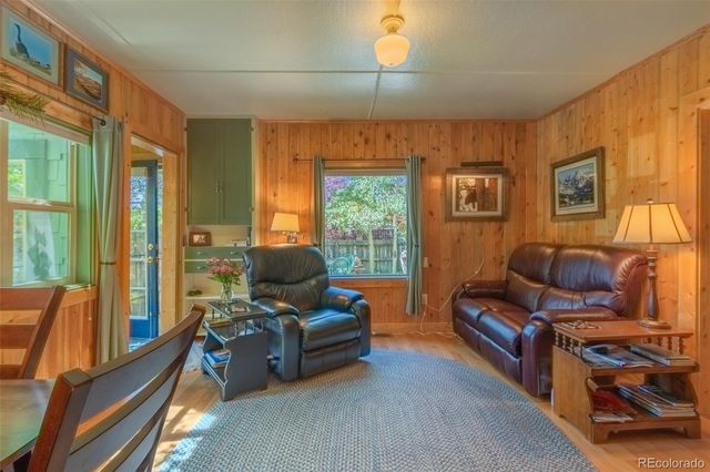 717 Lake Avenue, Grand Lake, CO 80447