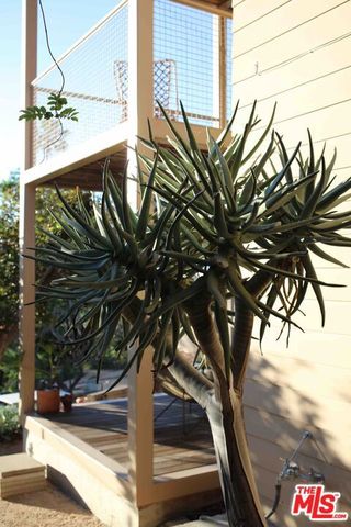 2169 Lemoyne Street, Los Angeles, CA 90026