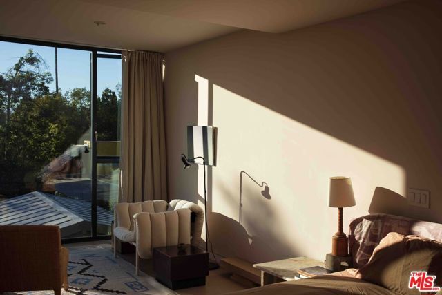 2169 Lemoyne Street, Los Angeles, CA 90026