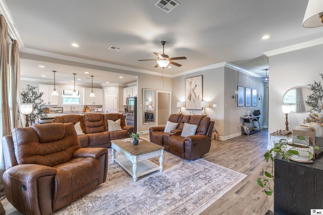 100 PINE LAKE ROAD, Calhoun, LA 71225