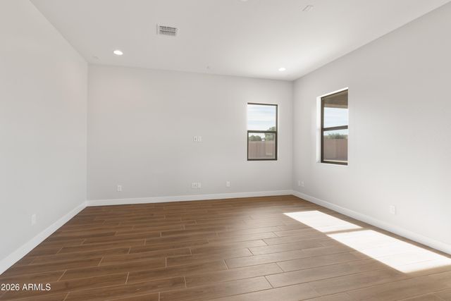 5684 N 178TH Drive, Litchfield Park, AZ 85340