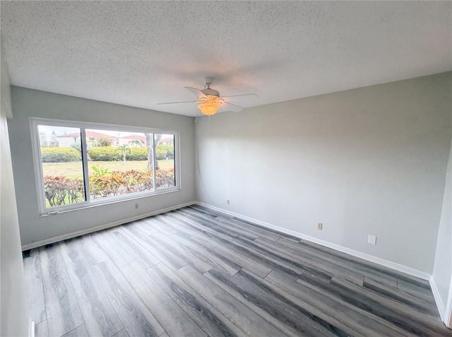 6219 PALMA DEL MAR BOULEVARD S 114, St Petersburg, FL 33715
