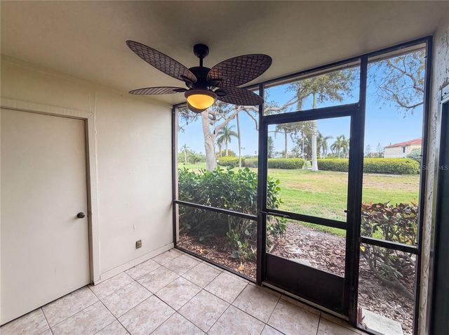 6219 PALMA DEL MAR BOULEVARD S 114, St Petersburg, FL 33715