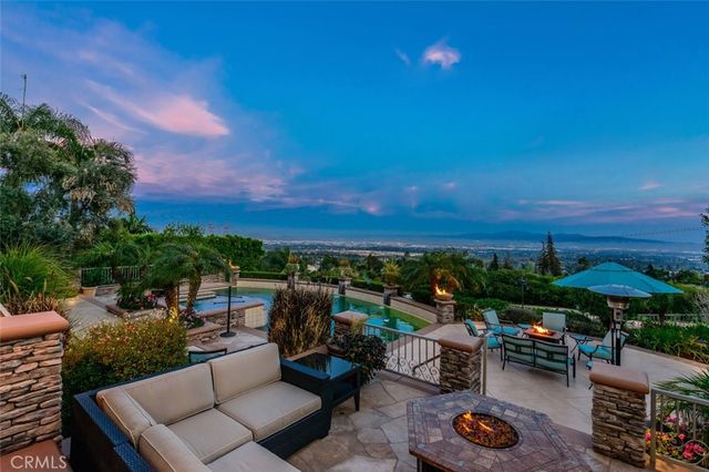 580 W 26th Street, Upland, CA 91784