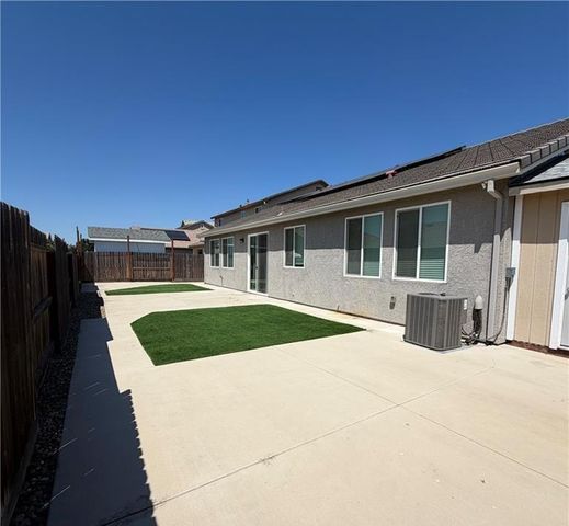 495 Daffodil, Merced, CA 95341