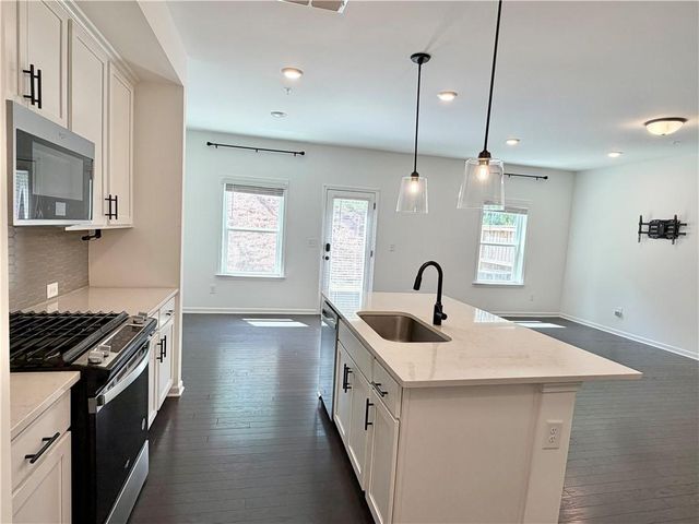 716 Vallin Street, Cumming, GA 30041