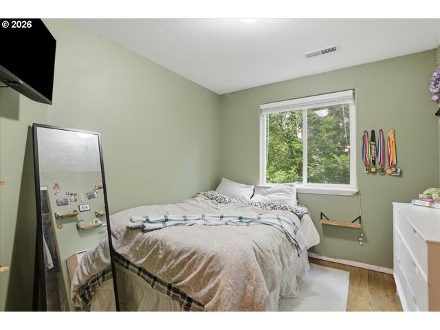48 RED CEDAR St, St Helens, OR 97051