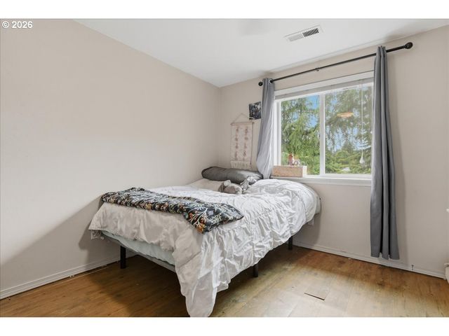 48 RED CEDAR St, St Helens, OR 97051