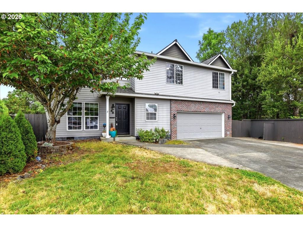 48 RED CEDAR St, St Helens, OR 97051