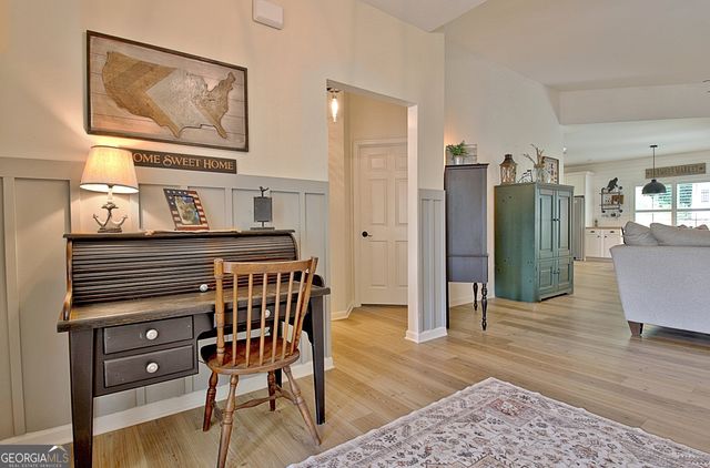 45 Oak Creek Pass, Newnan, GA 30263