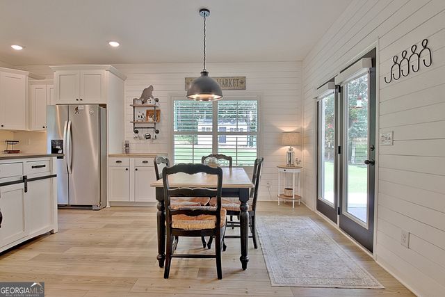 45 Oak Creek Pass, Newnan, GA 30263