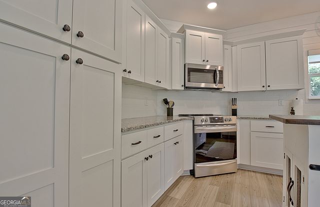 45 Oak Creek Pass, Newnan, GA 30263
