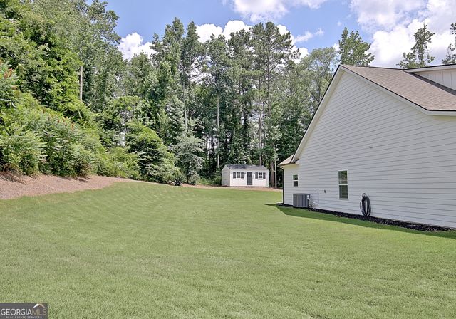 45 Oak Creek Pass, Newnan, GA 30263