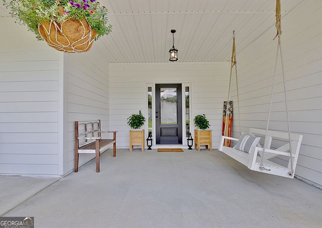 45 Oak Creek Pass, Newnan, GA 30263