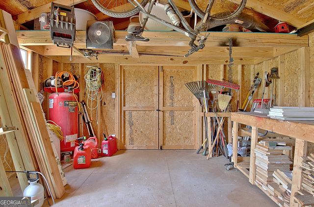 45 Oak Creek Pass, Newnan, GA 30263