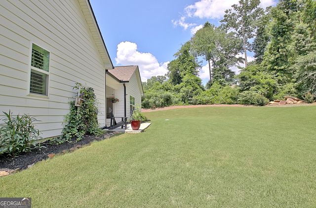 45 Oak Creek Pass, Newnan, GA 30263