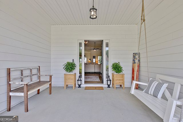 45 Oak Creek Pass, Newnan, GA 30263
