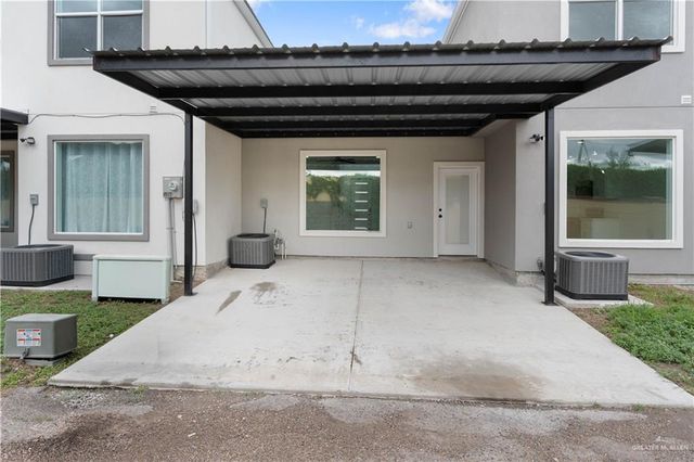 5306 N Crown Point, Pharr, TX 78577