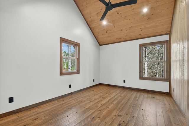 142 Red Oak Trail, Ellijay, GA 30540