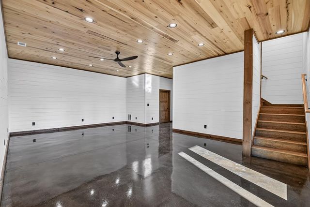 142 Red Oak Trail, Ellijay, GA 30540