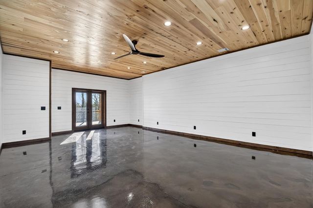 142 Red Oak Trail, Ellijay, GA 30540