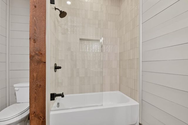 142 Red Oak Trail, Ellijay, GA 30540