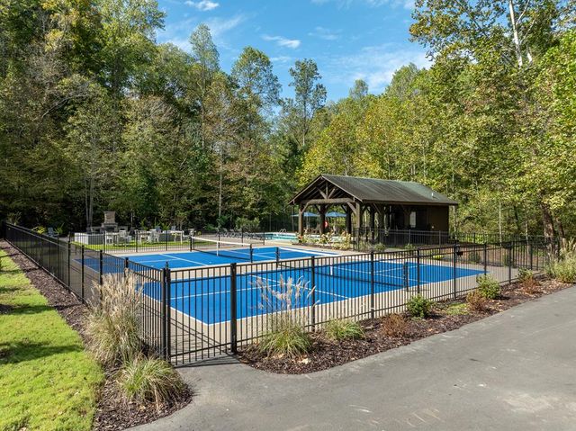 142 Red Oak Trail, Ellijay, GA 30540